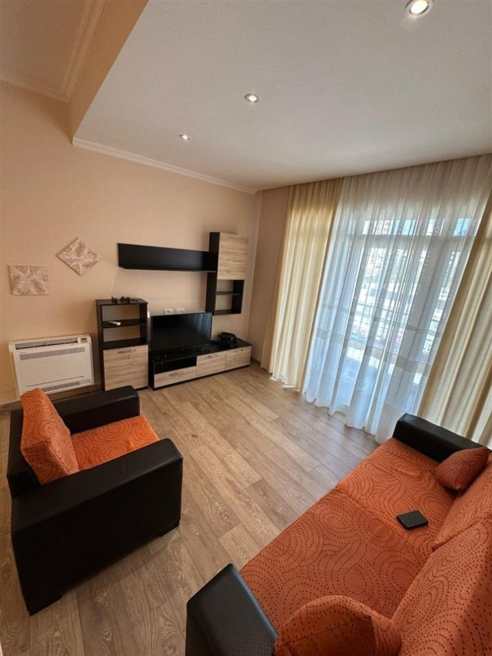 Tirane, jepet me qera apartament 2+1 Kati 3, 80 m² 650 € (21 Dhjetori)