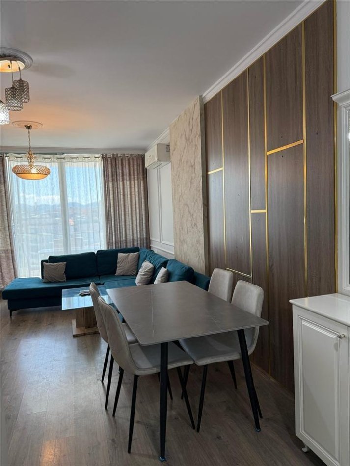 Tirane, jap me qera apartament 2+1+Ballkon Kati 6, 95 m² 700 € (Fiori di Bosko , don bosko)