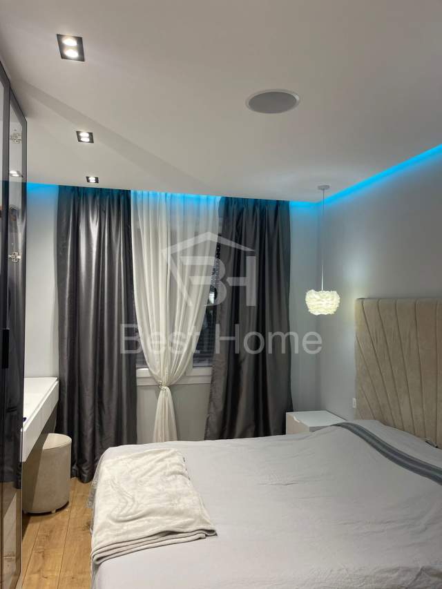 Tirane, jepet me qera apartament 2+1+BLK Kati 6, 90 m² 750 Euro (Fusha e Aviacionit)