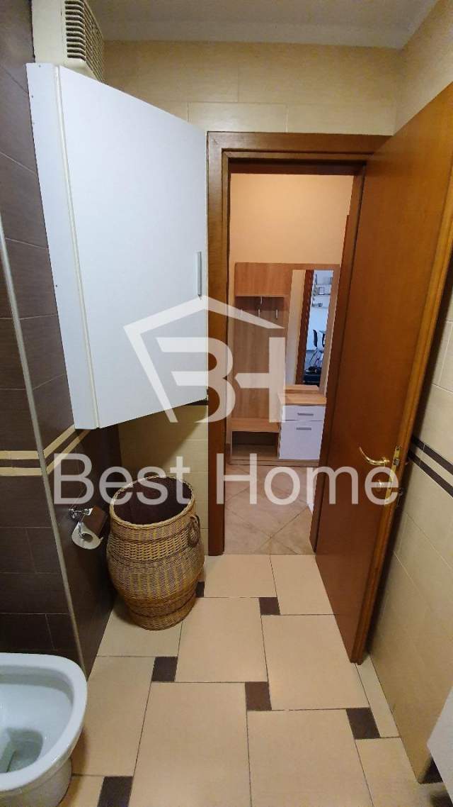 Tirane, jepet me qera apartament 2+1+BLK Kati 3, 100 m² 450 Euro (Myslym Shyri, prane Gjykates se Larte)