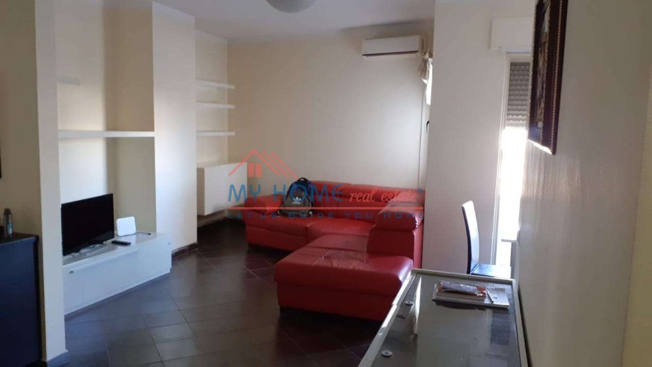 Tirane, jepet me qera 2+1 Kati 7, 