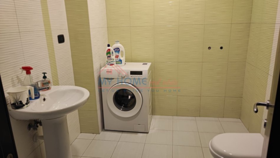 Apartament 2+1 Ne Shitje Ne Don Bosko Perball Vizion Plusit(Fatjana)