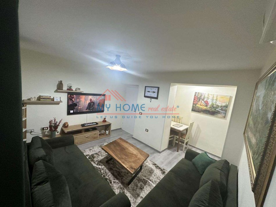 Tirane, shitet apartament 2+1 Kati 1, 165.000 € 