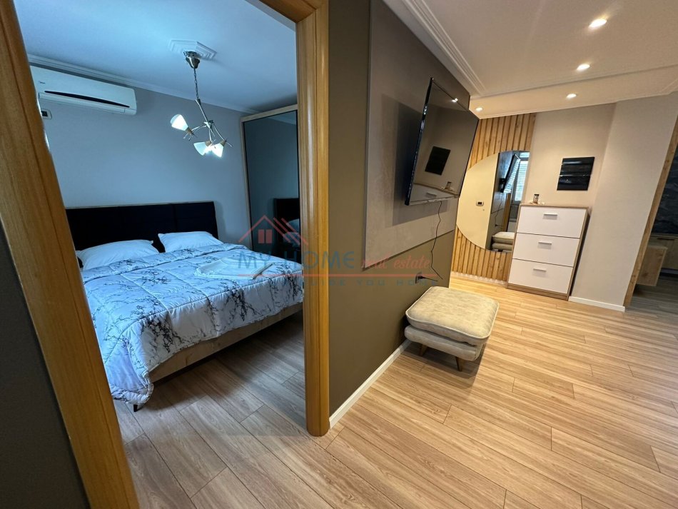 Apartament 2+1+2 Ne Shitje Ne Myslym Shyr(Eno)