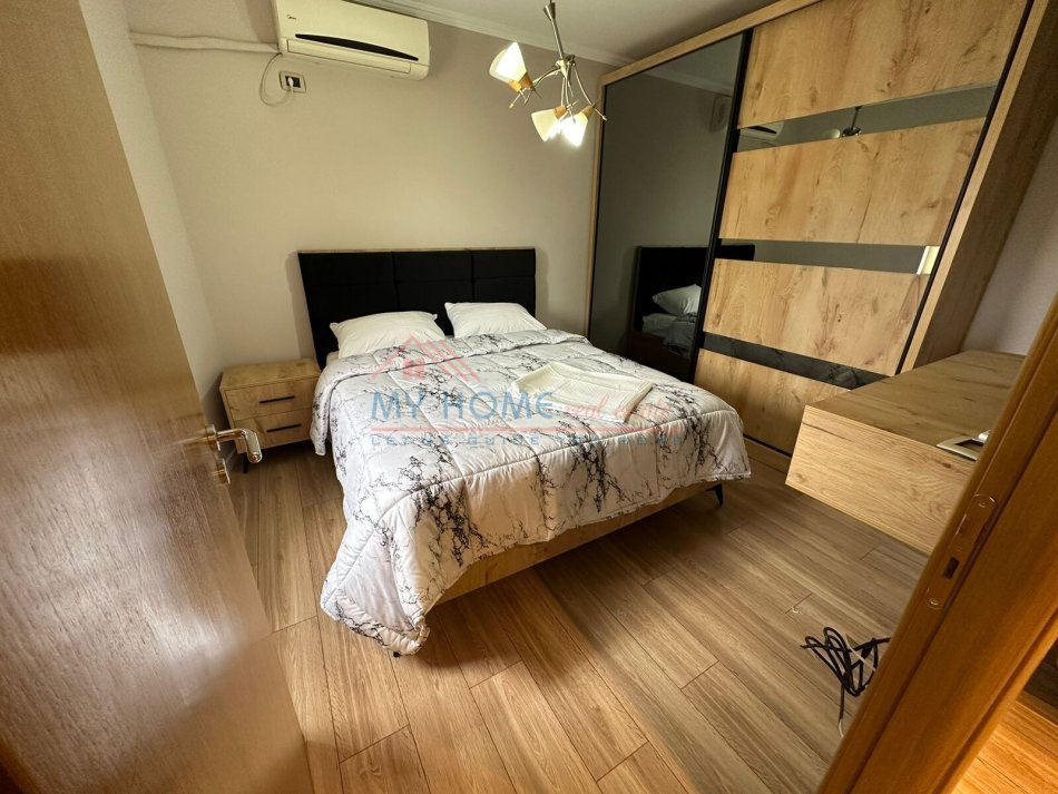 Apartament 2+1+2 Ne Shitje Ne Myslym Shyr(Fatjana)