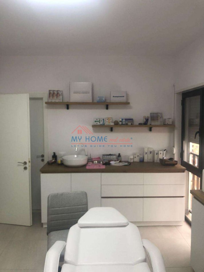 Tirane, shitet apartament 3+1+Ballkon Kati 9, 116 m² 272.600 € (Rruga E Dibres.)