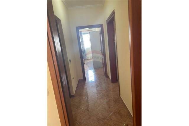 Tirane, shitet apartament 2+1 Kati 2, 110 m² 105.000 Euro (Don Bosko)