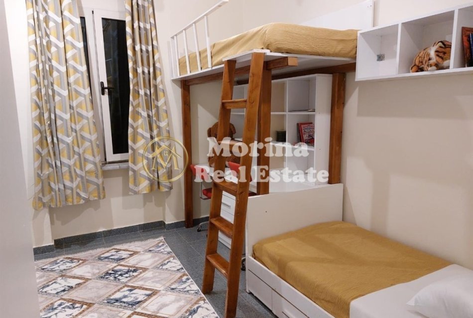 Tirane, jepet me qera apartament 2+1 Kati 5, 75 m² 690 € (Shallvaret)