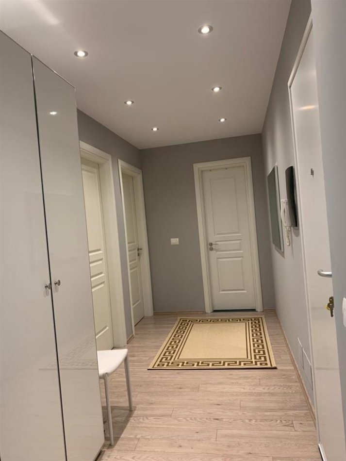 Tirane, shitet apartament 2+1 Kati 3, 95 m² 200.000 € (Liqeni Thate)