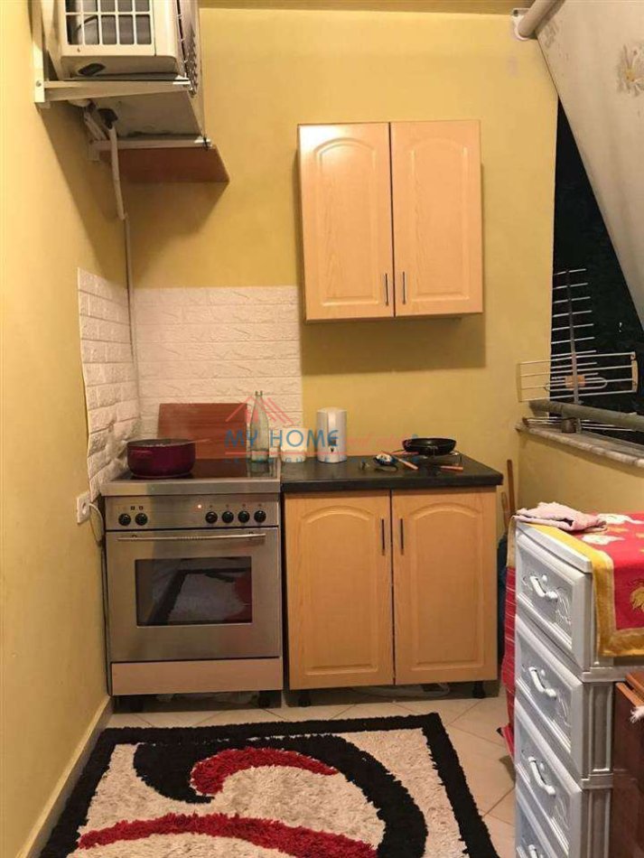 Tirane, shitet apartament 3+1+Ballkon Kati 2, 123 m² (5 Maj)
