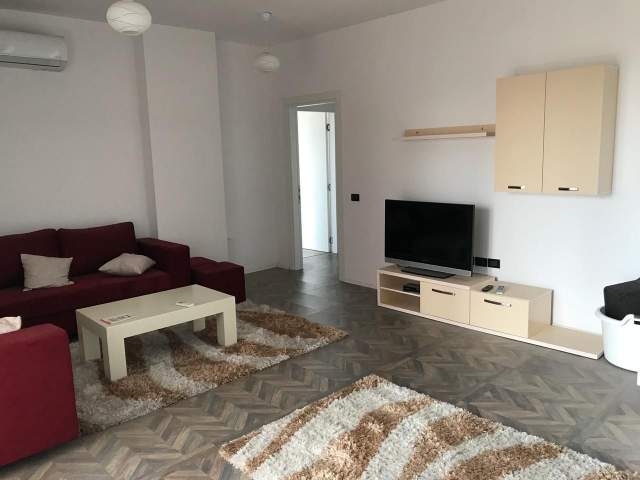 Tirane, jepet me qera apartament 2+1+A+BLK Kati 5, 105 m² 650 Euro (rruga e kosovareve)