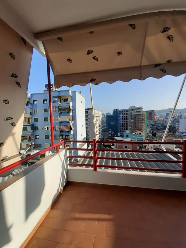 Tirane, shes apartament 2+1+A+BLK Kati 7, 117 m² 1.750 Euro/m2 (rruga e kavajes)