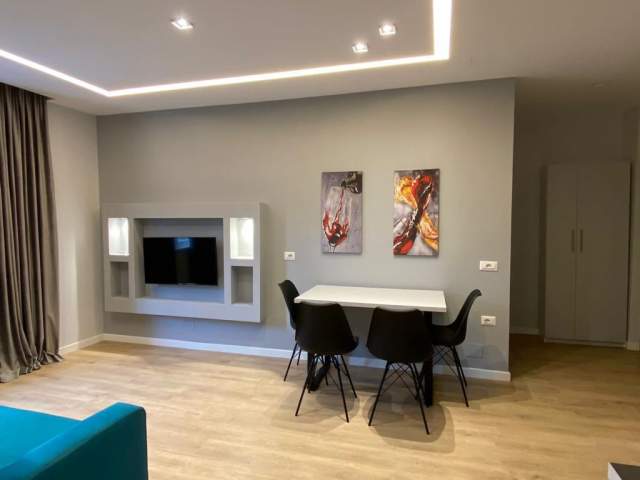 Tirane, jap me qera apartament 2+1+A+BLK Kati 1, 100 m² 520 Euro (21 dhjetori)