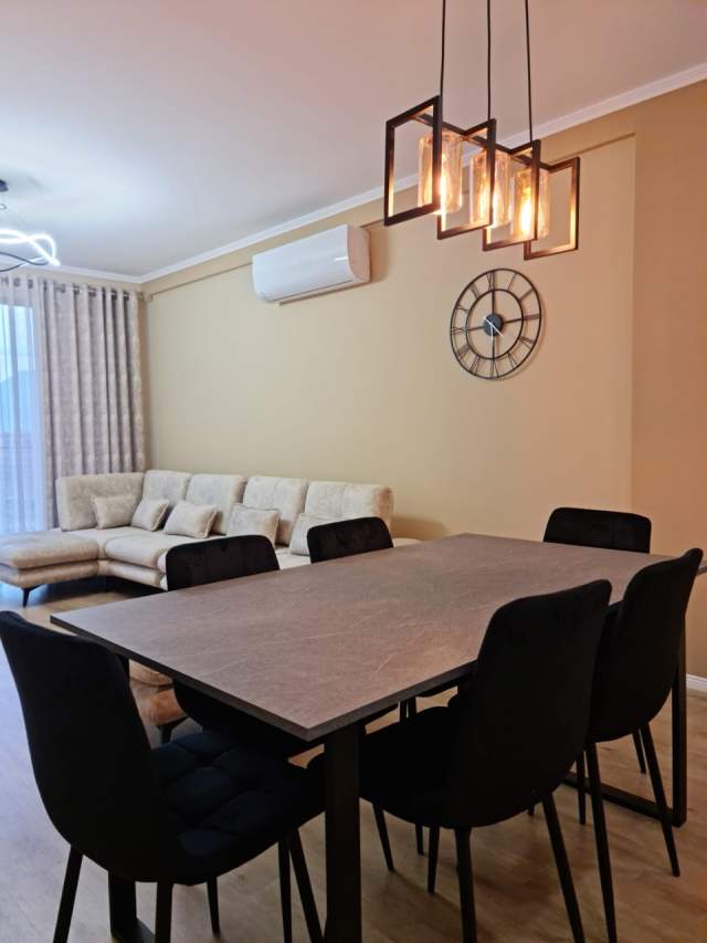 Tirane, jepet me qera apartament 2+1+A+BLK Kati 4, 100 m² 600 Euro (teodor keko)