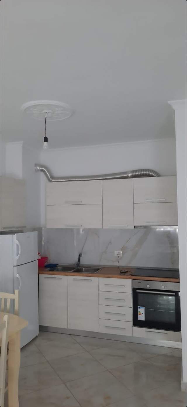 Tirane, jepet me qera apartament 2+1+A+BLK Kati 7, 100 m² 400 Euro (teodor keko)