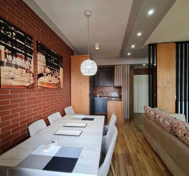 Tirane, shes apartament 2+1+A+BLK Kati 8, 100 m² 220.000 Euro (Myslym Shyri)