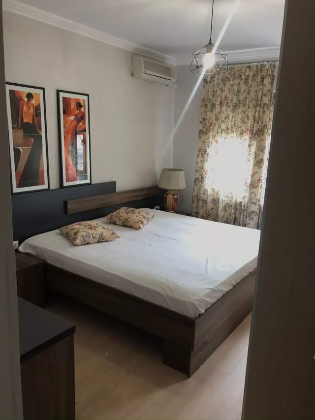 Tirane, jepet me qera apartament 3+1+A+BLK Kati 6, 125 m² 800 Euro (sulejman pasha)