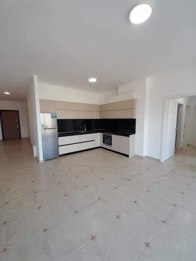 Tirane, shes apartament 3+1+A+BLK Kati 4, 143 m² 215.000 Euro (liqeni artificial)