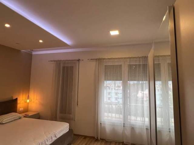 Tirane, shes apartament 3+1+A+BLK Kati 3, 150 m² 325.000 Euro (liqeni artificial)