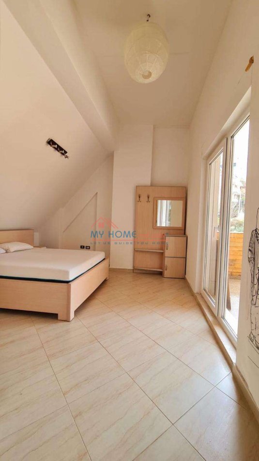 Tirane, shitet apartament 2+1+Ballkon Kati 7, 172 m² 290.000 € (Liqeni Thate)