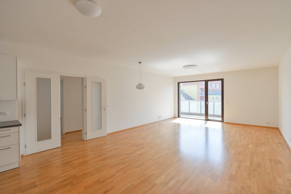 Tirane, shitet apartament 2+1 Kati 2, 102 m² 188.000 € (Shkolla e Kuqe)