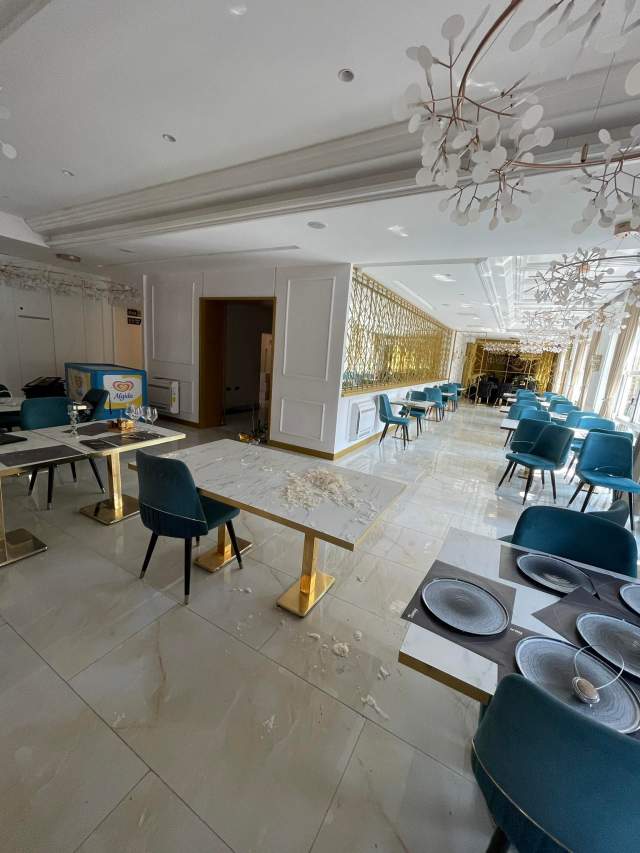 Tirane, jepet me qera dyqan Kati 2, 200 m² 2.500 Euro (Rruga Myslym shyri)