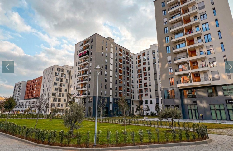 Tirane, shitet 1+1 Kati 5,