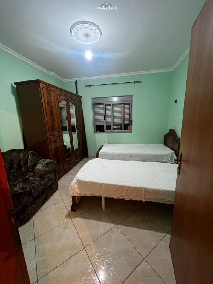 Tirane, jepet me qera apartament 2+1 Kati 3, 103 m² 450 € (astir)