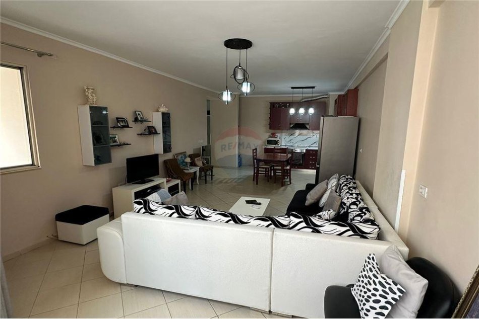 Tirane, shitet apartament 2+1 Kati 8, 111 m² 128.000 € (Rr Mikel Maruli - Rr Sabri Preveza - Astir)