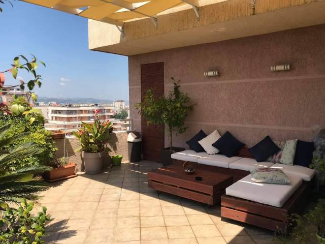 Tirane, shitet apartament 2+1 Kati 8, 166 m² 240.000 Euro (Don Bosko)