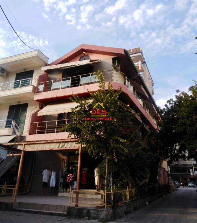 Vlore, shitet shtepi 417 m² 650.000 Euro (Rruga Fejzo Mema,Vlore)