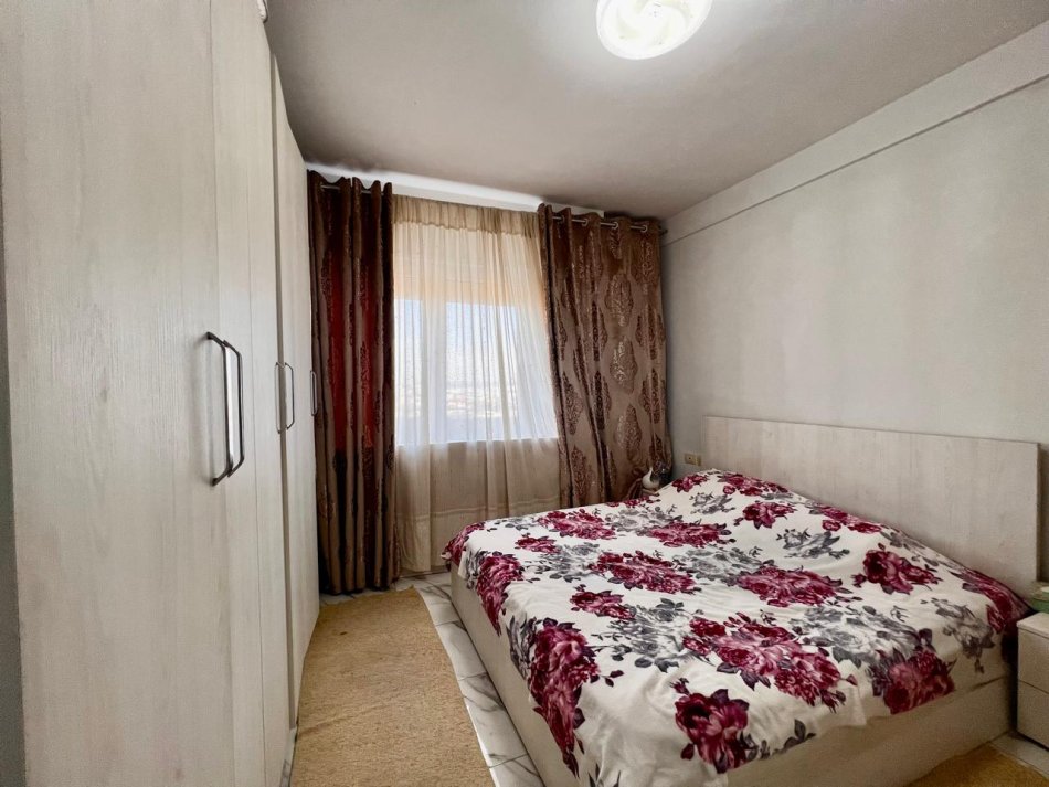 Tirane, shitet apartament 2+1+Ballkon Kati 6, 149 m² 150.000 € (Rruga Veli Dedi)