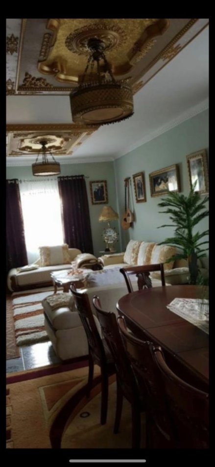 Tirane, jepet me qera apartament 3 Katshe Kati 1, 348 m² 2.000 € (Casa Italia)