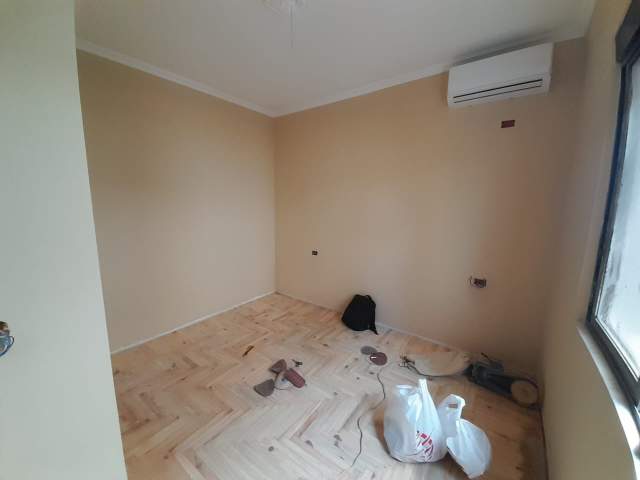 Tirane, jepet me qera Vile 1+1 Kati 2, 70 m² 400 Euro (selite)