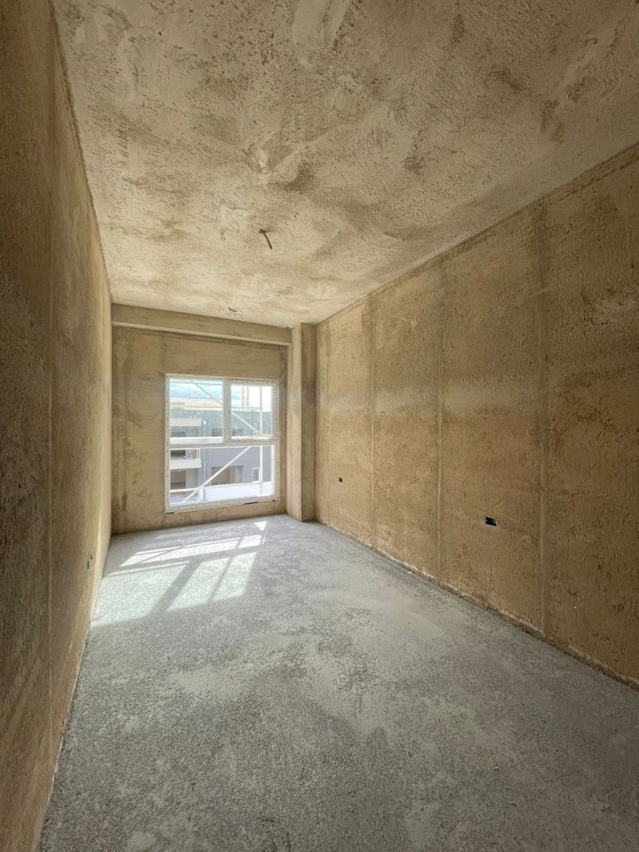 Shitet, Apartament 2+1+2, Rezidenca Aura, Laprakë, Tiranë