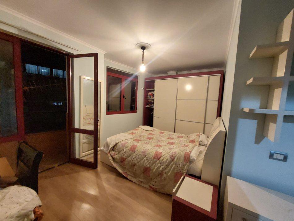 Tirane, jepet me qera apartament 1+1 Kati 6, 65 m² 380 € (Yzberisht)