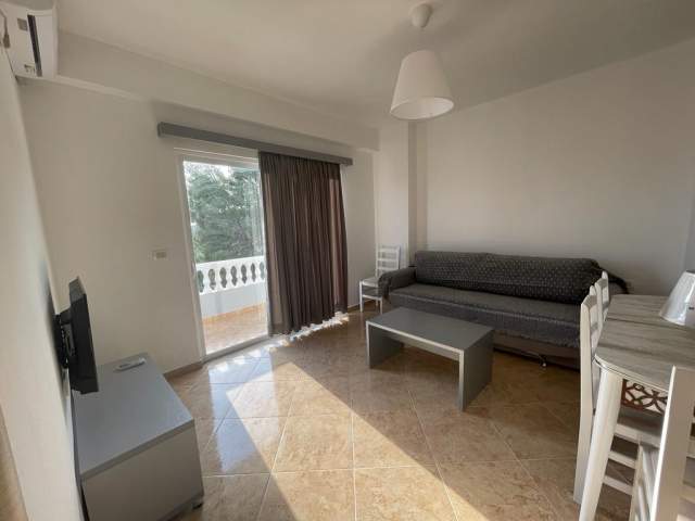 Shqiperi, jepet me qera apartament 500 Euro