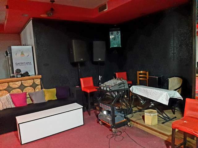 Tirane, jepet me qera ambjent biznesi Kati 1, 300 m² 2.500 Euro (Kamez)