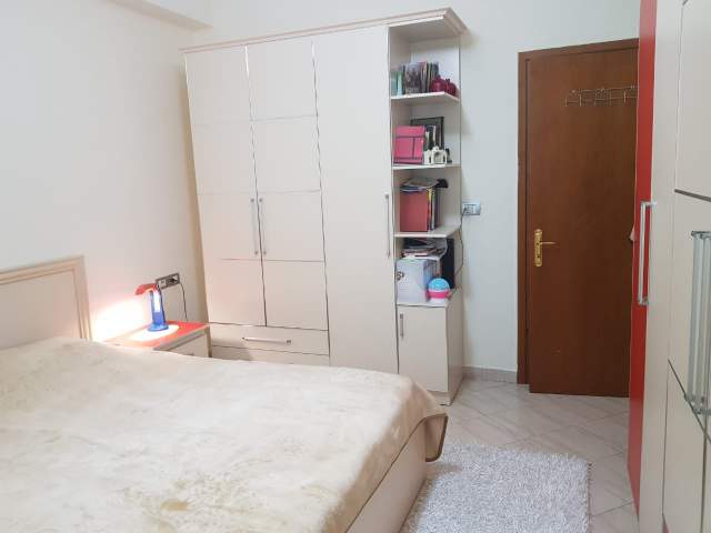 Elbasan, shitet apartament 75 m² 5.500.000 Leke