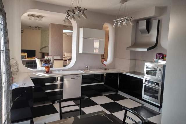 Tirane, shes apartament 5+1+BLK Kati 9, 390 m² 420.000 Euro (Unaza e re / Astir)