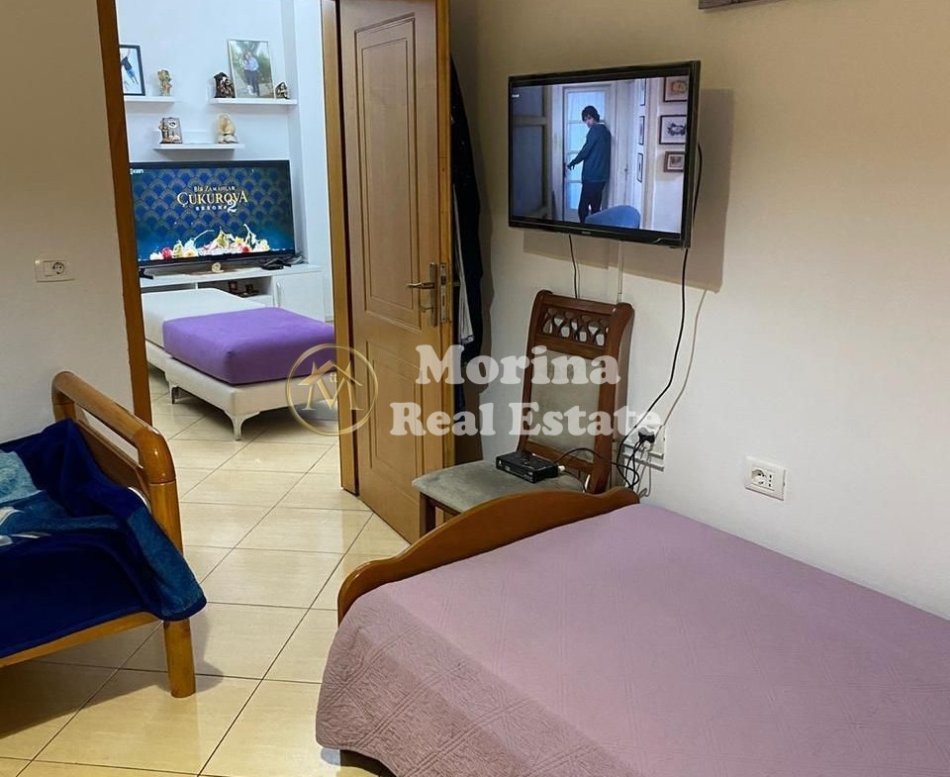 Tirane, shitet apartament 3+1 Kati 2, 93 m² 250.000 € Laprake /Gjimnazi Aleks Buda