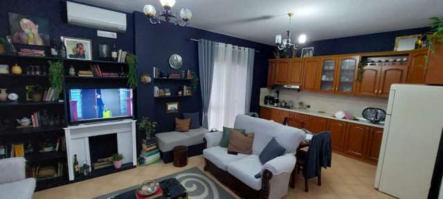 Tirane, jepet me qera shtepi 2+1+BLK Kati 2, 110 m² 400 Euro (Fuat Toptani)