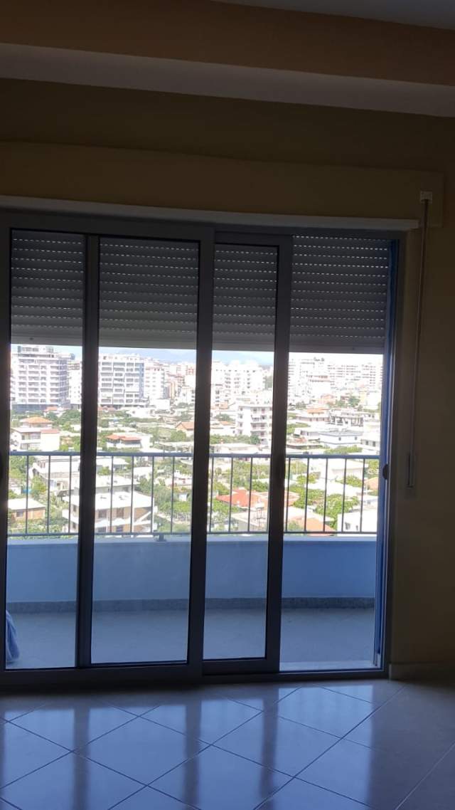 Vlore, shitet apartament Kati 7, 106 m² 63.000 Euro (Rruga Zenel Murra Lagjia 10 Korriku)