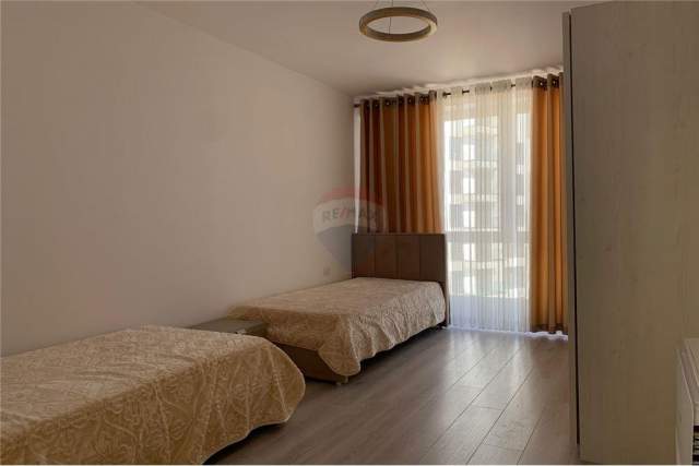 Tirane, jepet me qera apartament 2+1 120 m² 700 Euro (Turdiu Residence)