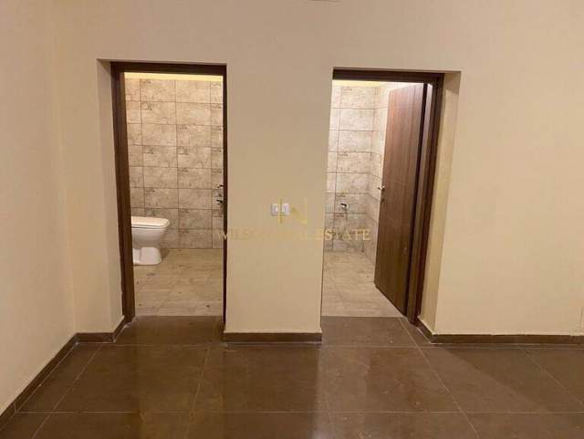 Tirane, shitet ambjent biznesi Kati 0, 1.234 m² 370.200 Euro (21 Dhjetori)