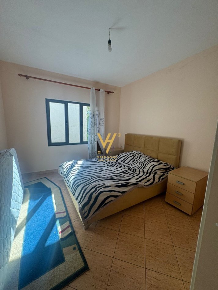 Tirane, jepet me qera shtepi 2+1+Ballkon Kati 3, 90 m² 550 € (DON BOSKO)