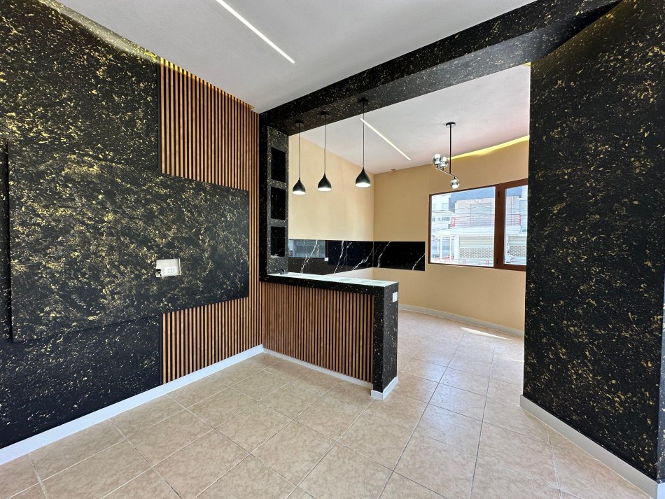Durres, shitet apartament 3+1+Ballkon Kati 1, 115 m² 120.000 € (Plazh, Durres)