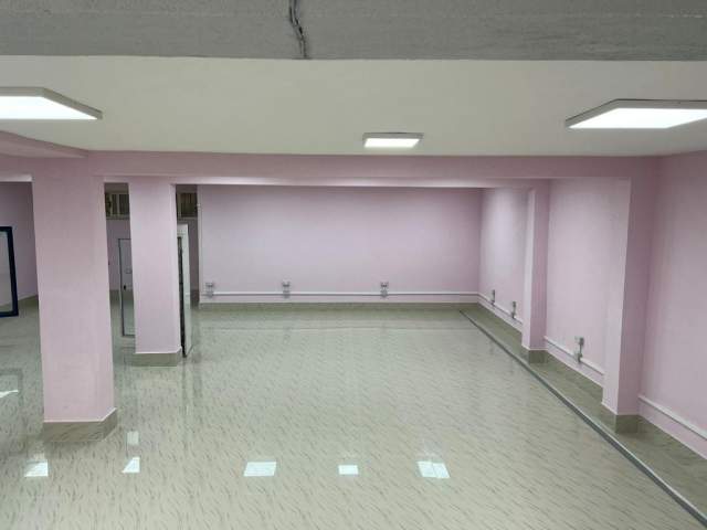 Tirane, jepet me qera Kati 0, 800 Euro (SHYQERI ISHMI)