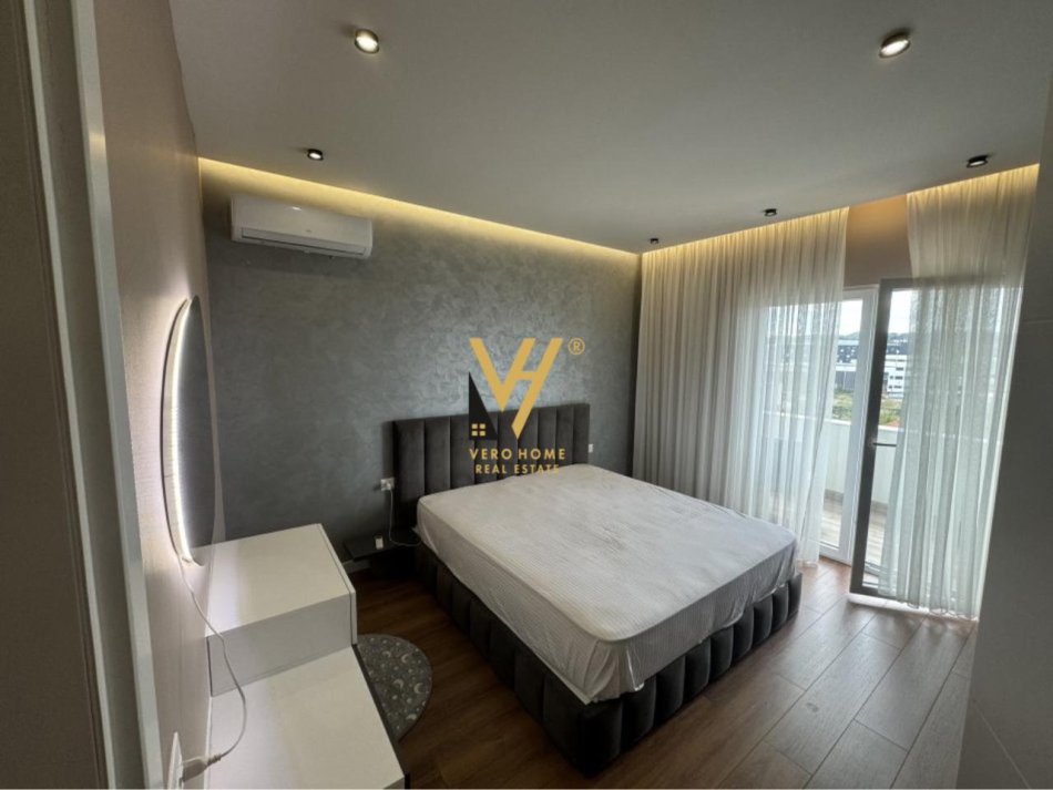 Tirane, shitet apartament 2+1+Ballkon Kati 3, 126 m² 148.000 € (KASHAR)