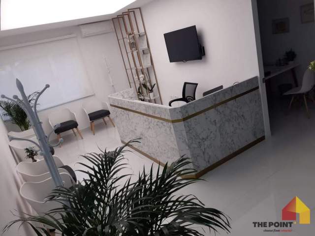 Tirane, shitet ambient komercial, Kati 1, 127 m² 3.000 Euro/m2 (Rruga Pjeter Bogdani)